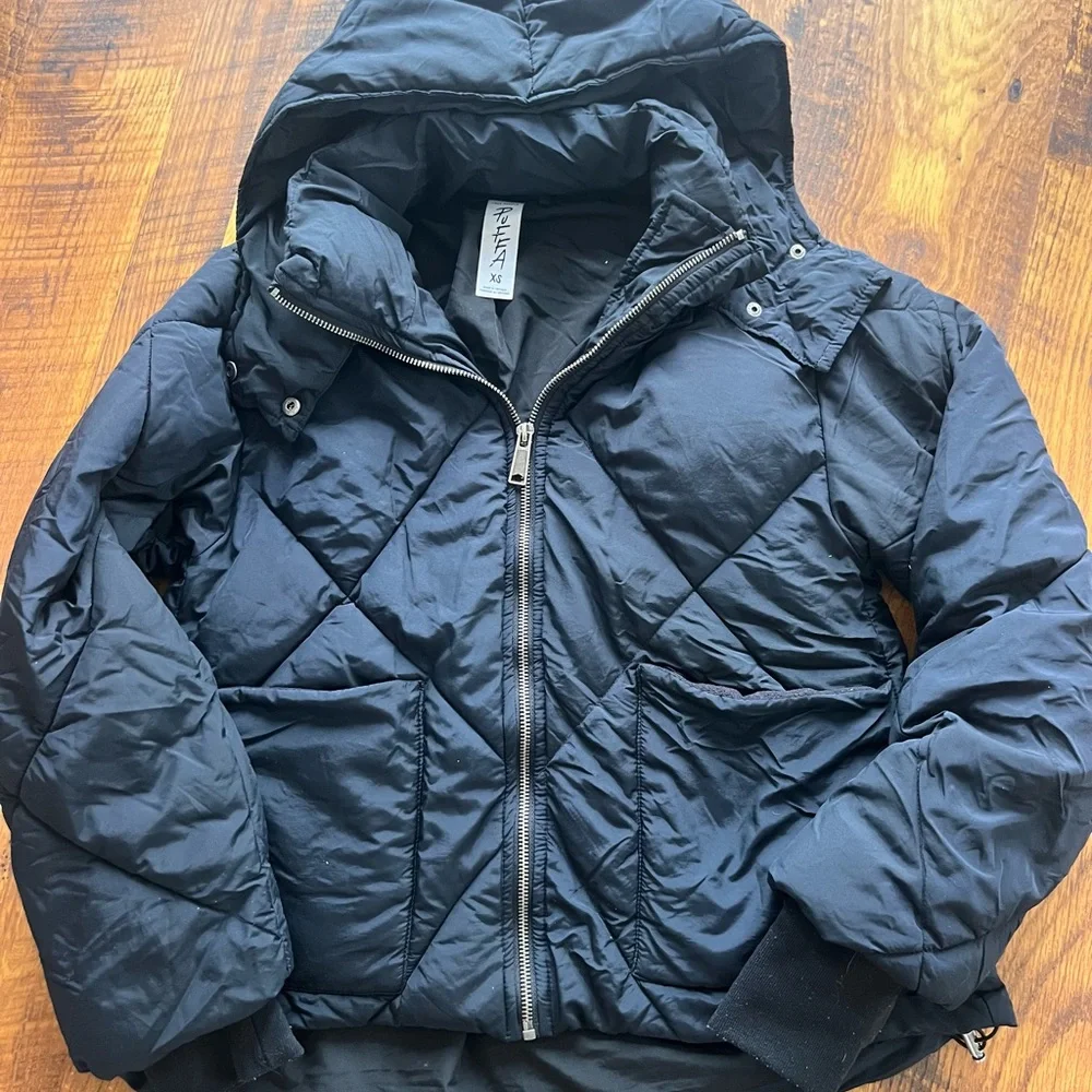 Women's Hooded Emmy Swing Puffer Coat - Picture 5 of 5